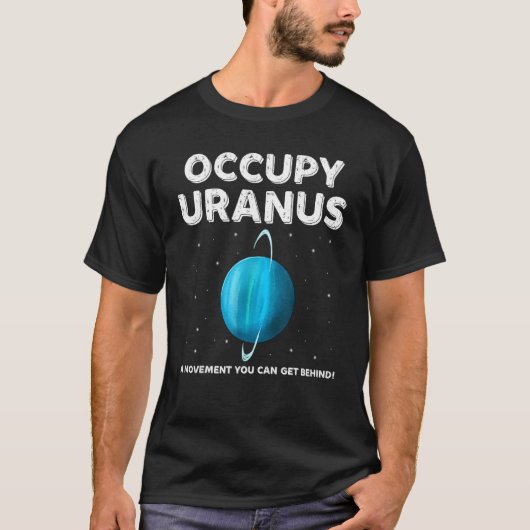 天王星を占拠する宇宙デザイン Tシャツ (正面)