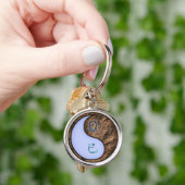 天秤座とアースネーク キーホルダー (手)