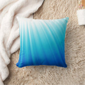 天空の軽くグラデーションで白い水の青の枕 クッション (ブランケット)