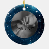 天空深いブルー宇宙誕生発表 セラミックオーナメント (裏面)