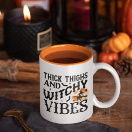 太い太もももウィッチーな雰囲気 ツートーンマグカップ