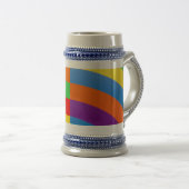 太った大きな虹のストライプ輪 ビールジョッキ (正面右)