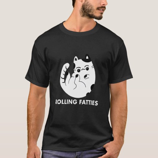 太った猫が転がる 猫 Tシャツ (正面)