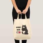太った猫の不機嫌おもしろいモード トートバッグ (正面(商品))