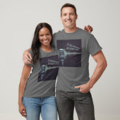 太った男の子が歌うまで終わらない Tシャツ (ユニセックス)