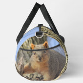 太ってない！冬の毛皮だ！ ダッフルバッグ (右)