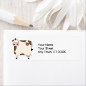 太っ間抜けた茶色と白い牛の漫画 ラベル (インサイチュ)