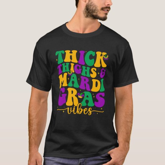 太ももが厚い & マルディグラの雰囲気 楽しいマルディグラ Tシャツ (正面)