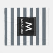 太モダン白ストライプ黒正方形モノグラム フリースブランケット (正面(横))