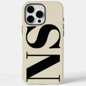 太字のタイポグラフィー黒とベージュのモノグラムイニシャル Case-Mate iPhoneケース (裏面)