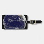 太平洋に3つの熱帯低気圧がある地球。 ラゲッジタグ (正面横)