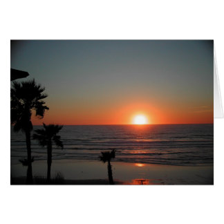 太平洋のビーチのサンディエゴの日没