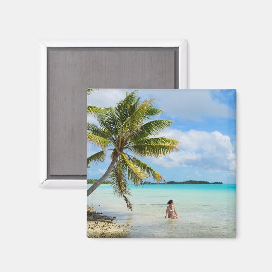 太平洋の磁石のヤシの木の下の女性 マグネット (正面/裏面)