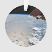 太平洋沖の夕暮れ周辺の雲 オーナメント (正面)