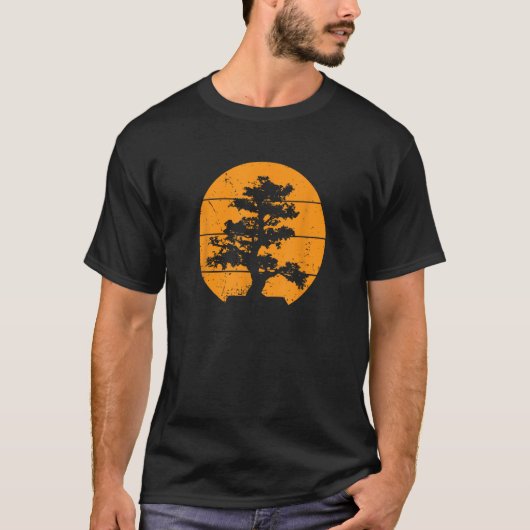 太平洋海ビーチ盆栽ツリーオレンジサンレトロV Tシャツ (正面)