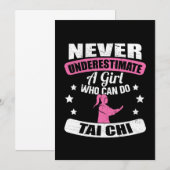 太極拳を習う女の子を決して過小評価するな 招待状 (正面/裏面)