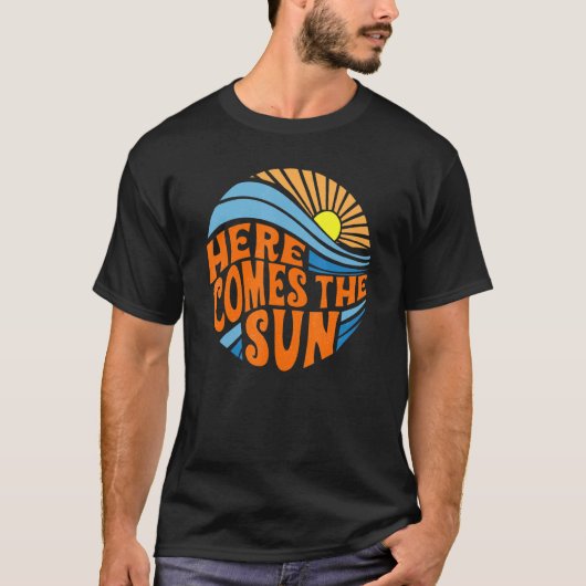 太陽が地平線来にある Tシャツ (正面)
