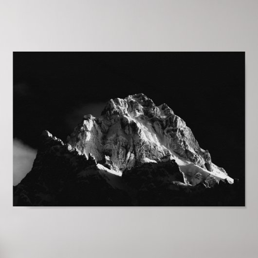 太陽が覆った山 ポスター (正面)