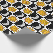 太陽と月のラッ市松模様にプ紙 ラッピングペーパー (角)