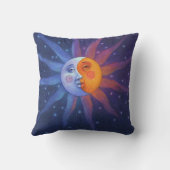 太陽と月の日食の完璧な整列 クッション (裏面)