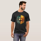 太陽と月の調和ラグジュアリーアート Tシャツ (正面フル)