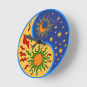 太陽と月の陰陽 カラフル ラウンド壁時計 (傾斜)