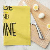 太陽と雲とのライズとシャインタイポグラフィ キッチンタオル (四つ折り)