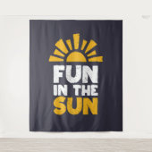 太陽におもしろいを示す標識 タペストリー (正面)