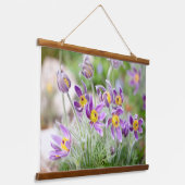 太陽に紫の花 吊り下げ型タペストリー (傾斜あり)