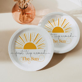 太陽のまわりに誕生会の最初の旅 ペーパープレート