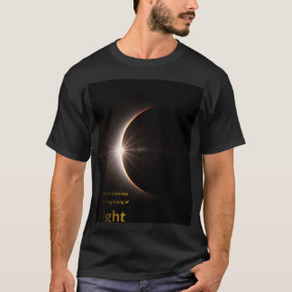 太陽のリング: 暗闇が終わりを迎える場所 Tシャツ