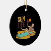 太陽の上に積み上げたスケートン セラミックオーナメント (右)