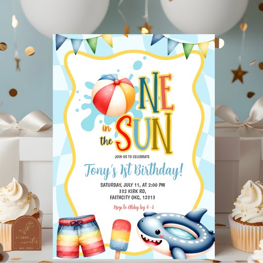 太陽の下でグルーヴィーなプールパーティー 招待状