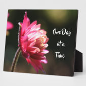 太陽の下で一度に引用文の花 フォトプラーク (側面)