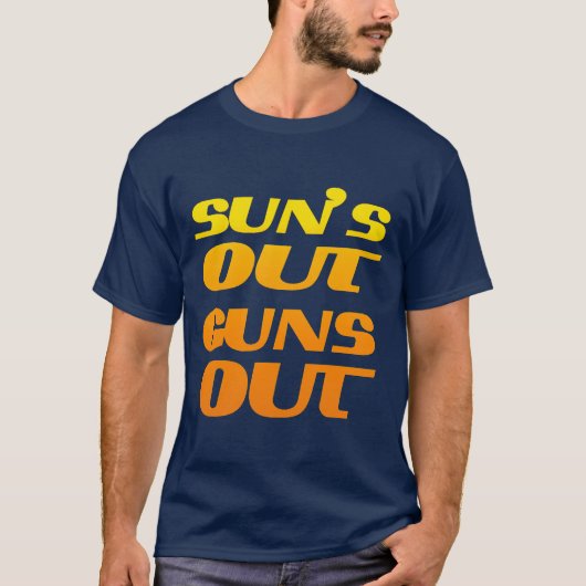 太陽の下で輝く筋肉 フィットネスとジム Tシャツ (正面)