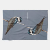 太陽の下で雄のツバメのプロフィール キッチンタオル (横)