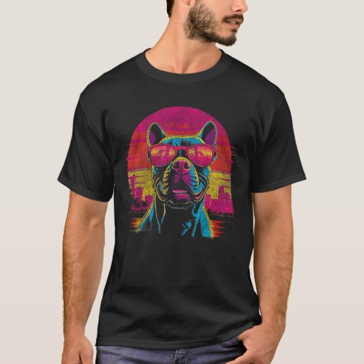太陽の下の可愛いアメリカン・ピットブル・テリア Tシャツ (正面)