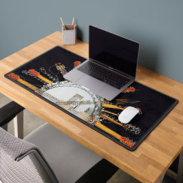 太陽の中のギターの弦 デスクマット