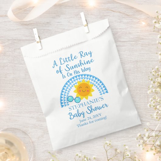 太陽の光の少年の赤ちゃんシャワー フェイバーバッグ (クリップ留めされた状態)