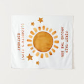 太陽の周りを初めての旅 - サンシャイン 1歳の誕生日 タペストリー (正面(横))