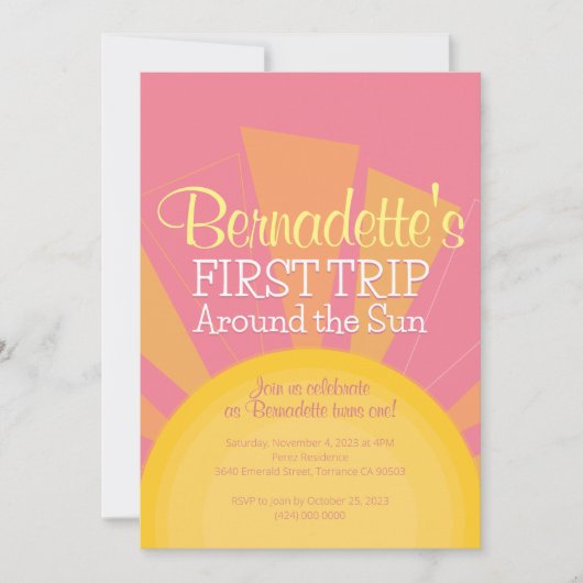 太陽の周りを初めて回る誕生日パーティー かわいいピンク 招待状 (正面)