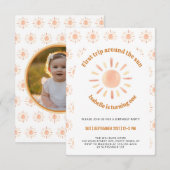 太陽の周りを初めて回る 1歳の誕生日パーティーの写真 招待状 (正面/裏面)