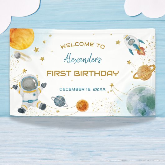 太陽の周りを宇宙でお誕生日おめでとう 横断幕