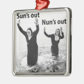 太陽の尼僧 メタルオーナメント (左)