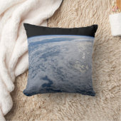 太陽の輝きは南太平洋の海に。 クッション (ブランケット)