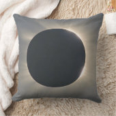 太陽のEclipseクローズアップ クッション (ブランケット)