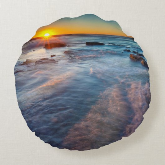 太陽光が太平洋の海 ラウンドクッション (裏面)
