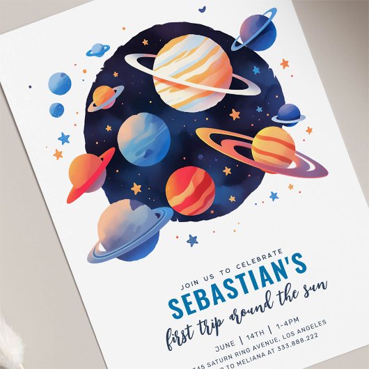 太陽外のまわりに外宇宙の最初の旅1回目の誕生日 招待状