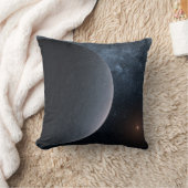 太陽系外惑星Ogle-2016-Blg-1195lb小星を公転する クッション (ブランケット)