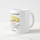 夫に彼のカップルのリング結婚・モノグラムを渡す ジャンボコーヒーマグカップ (正面右)